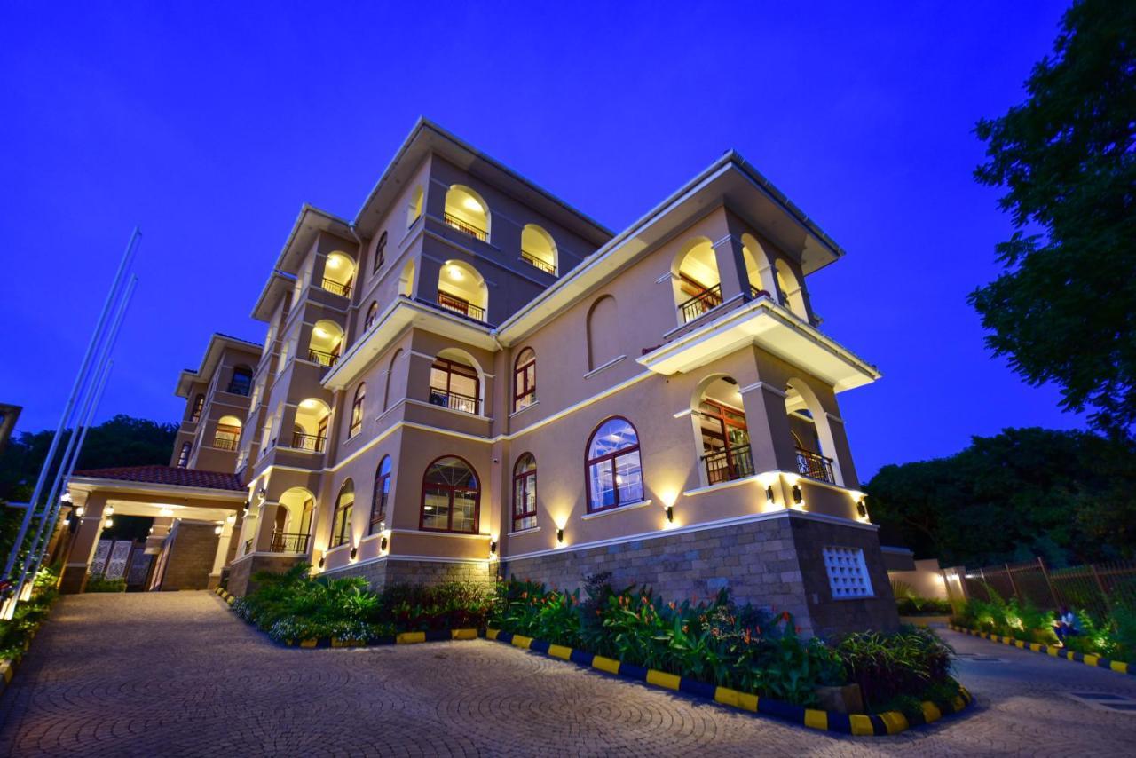 Casa Solada Hotel Kampala Buitenkant foto