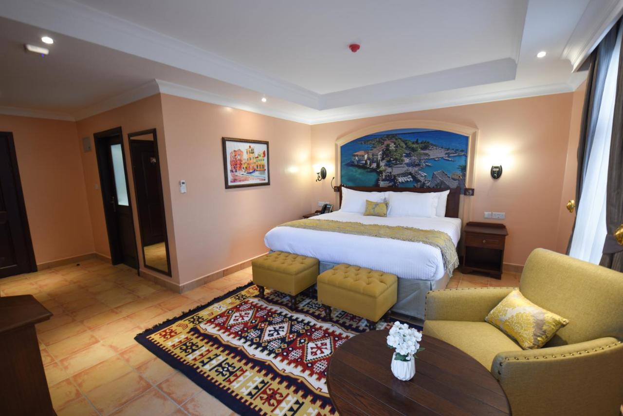 Casa Solada Hotel Kampala Buitenkant foto