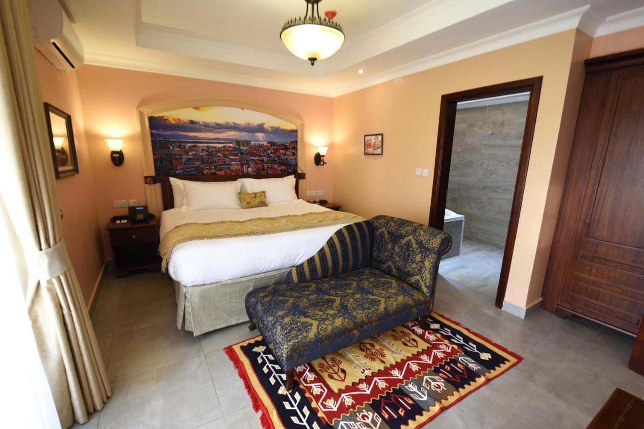 Casa Solada Hotel Kampala Buitenkant foto