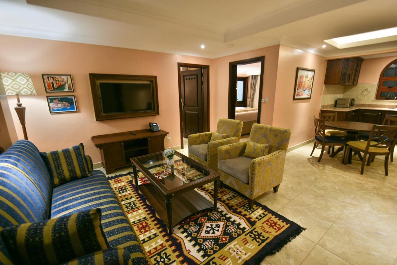 Casa Solada Hotel Kampala Buitenkant foto