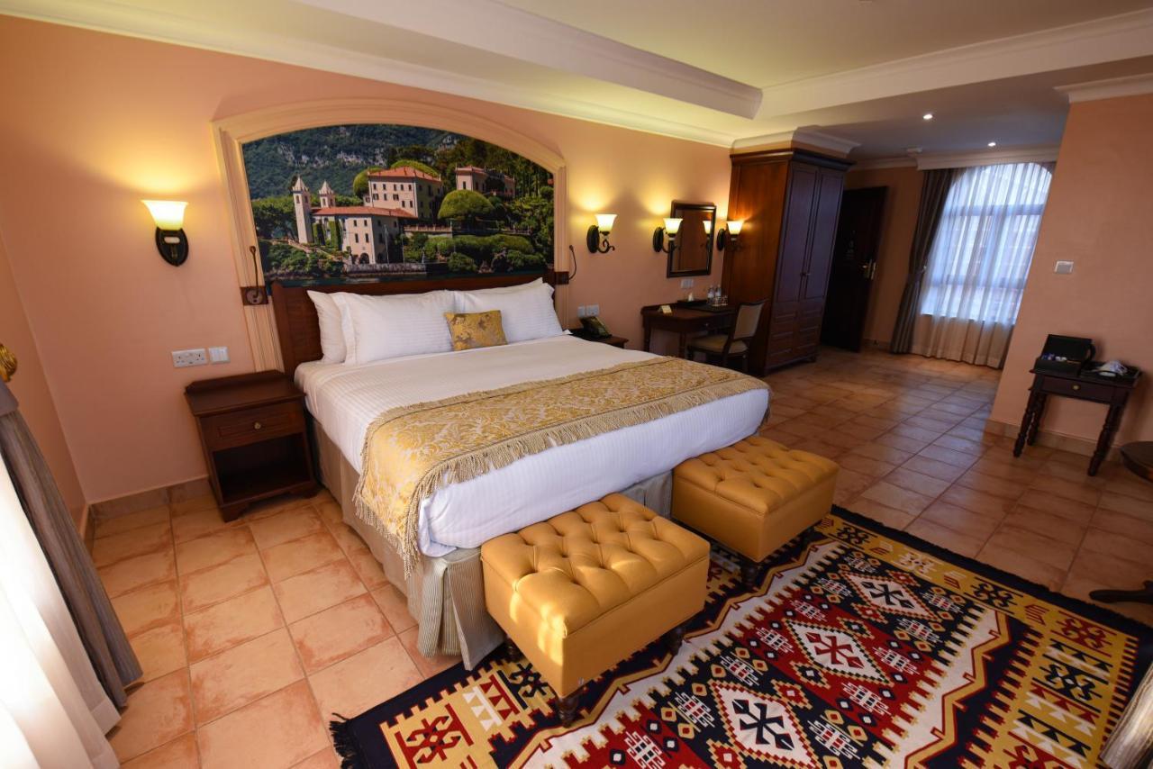 Casa Solada Hotel Kampala Buitenkant foto